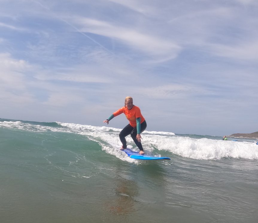 Surfing progression, One to One surf lesson, catching green waves, hardboard, Surfing Woolacombe, private surf sessions North Devon, South West Surfing