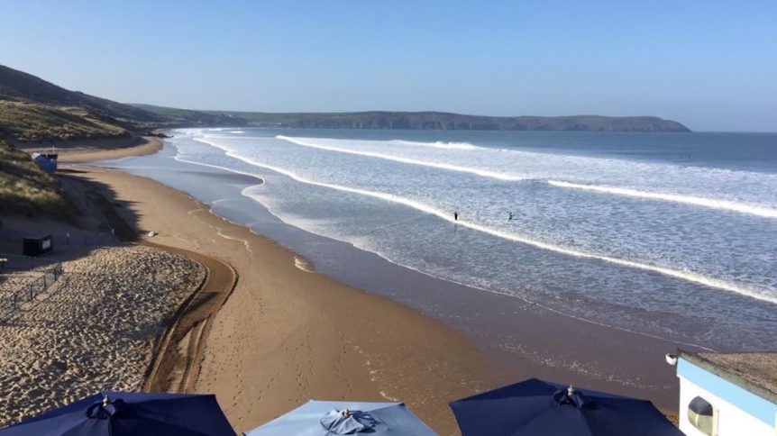 High tide in Woolacombe, summertime, sun sea sand surf, Woolacombe Surf Centre